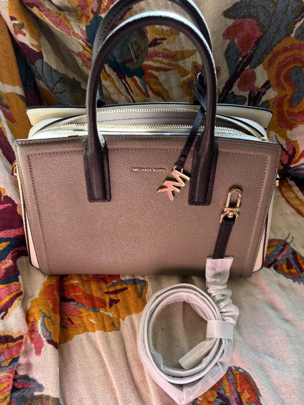 Michael Kors Structured Satchel Handbag Taupe Blush Cream Gold Tone EUC